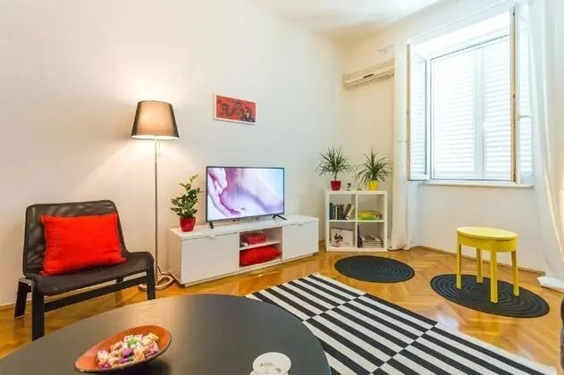 Apart Daire (One-Bedroom Apartment)
