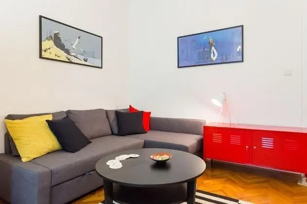 Apart Daire (One-Bedroom Apartment)