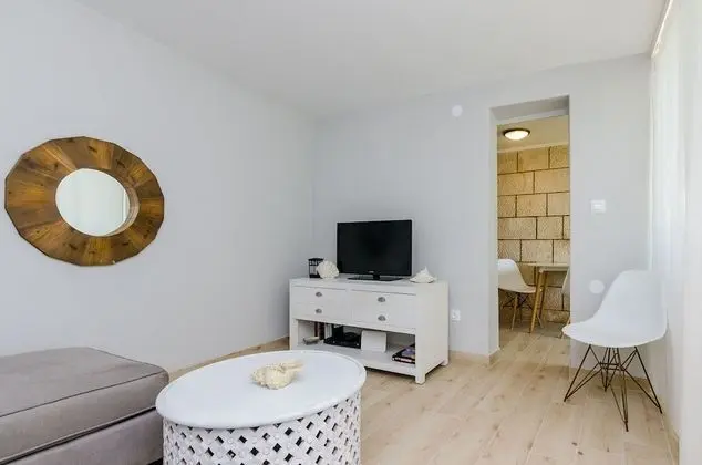 Apart Daire (Two Bedroom Apartment with Sea View -)