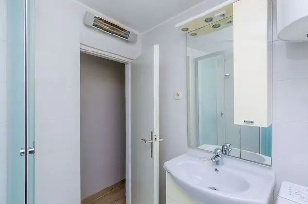 Apart Daire (Two Bedroom Apartment with Sea View -)