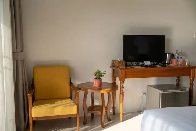 Standard King Room