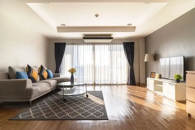 2 Bedrooms Apartment, Sea View