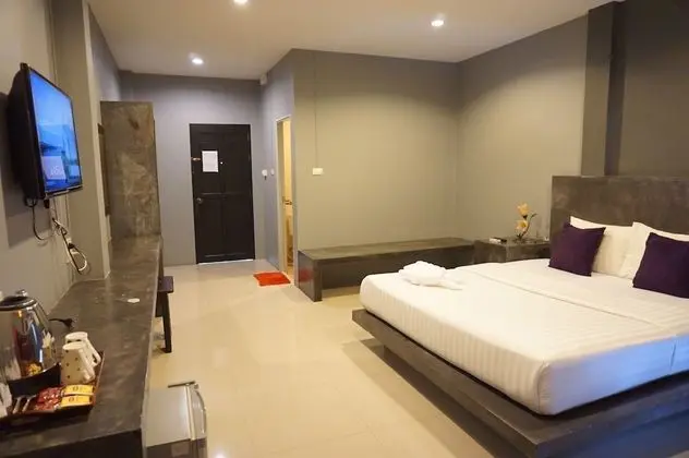 Standard Tek Büyük Yataklı Oda