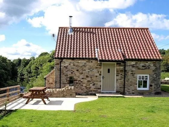 Kır Evi, Banyolu/Duşlu (Self-catering)
