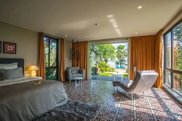 Plumeria Queen Garden View