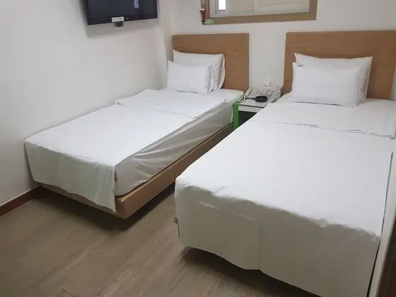 İki Ayrı Yataklı Oda