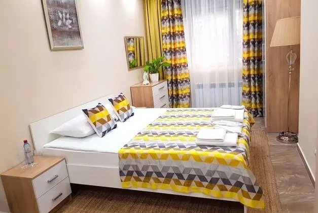 Luxury Apart Daire, 2 Yatak Odası, Mutfak (№1)