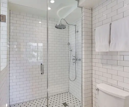 Deluxe Oda, 2 Çift Kişilik Yatak, Balkon, Havuz Manzaralı