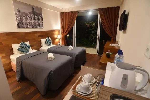 Deluxe Tek Büyük veya İki Ayrı Yataklı Oda, Bahçe Manzaralı