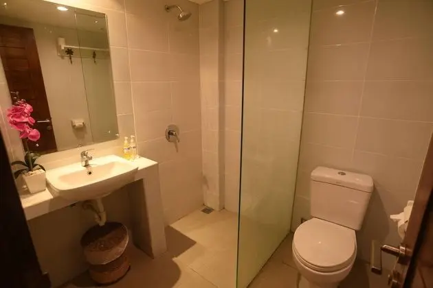 Deluxe Tek Büyük veya İki Ayrı Yataklı Oda, Deniz Manzaralı