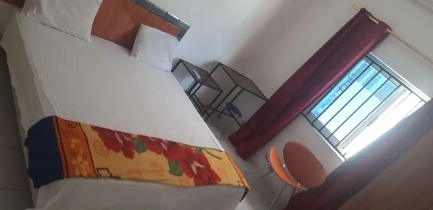 Tek Büyük Yataklı Oda, Sigara İçilebilir