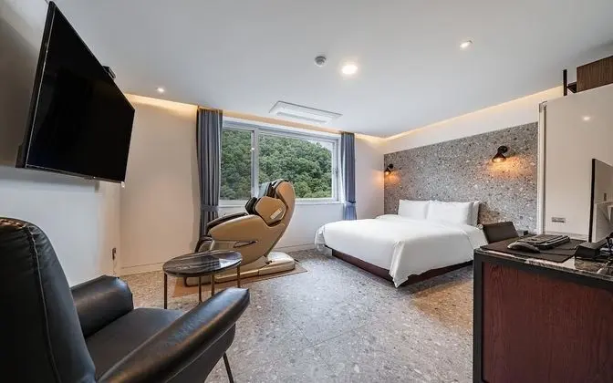 Oda (Healing massage chairs (magic chairs )