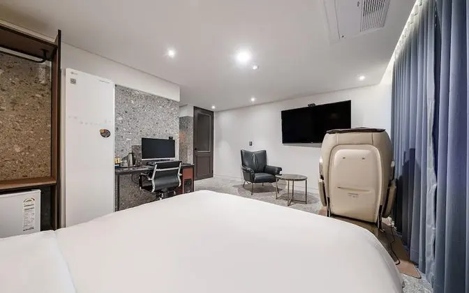 Oda (Healing massage chairs (magic chairs )