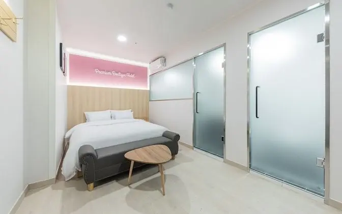 Oda (Deluxe (No Hard 1PC/Netflix available)