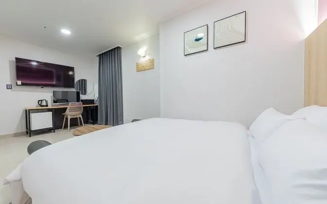 Oda (Deluxe (No Hard 1PC/Netflix available)