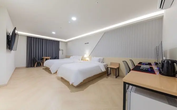 Oda (Suite (Two beds/Couple PC/Additional )