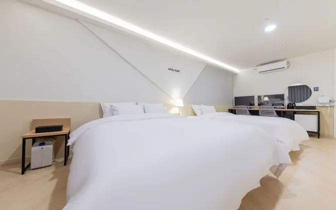 Oda (Suite (Two beds/Couple PC/Additional )