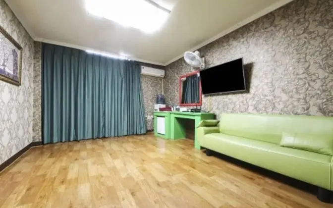Oda (Ondol room)