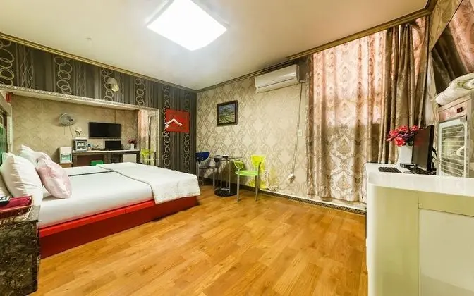 Oda (Special Room)