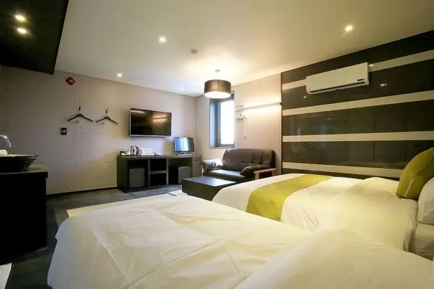 Oda (VIP - twin bed)