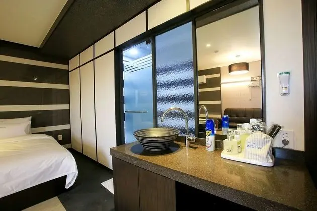 Oda (VIP - twin bed)
