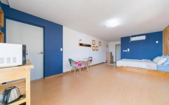 Oda (Room 302 Herringbone Room)