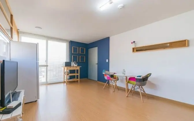 Oda (Room 302 Herringbone Room)