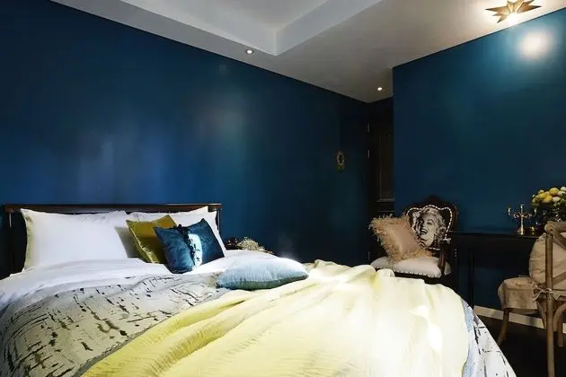 Deluxe Tek Büyük Yataklı Oda, Sigara İçilebilir