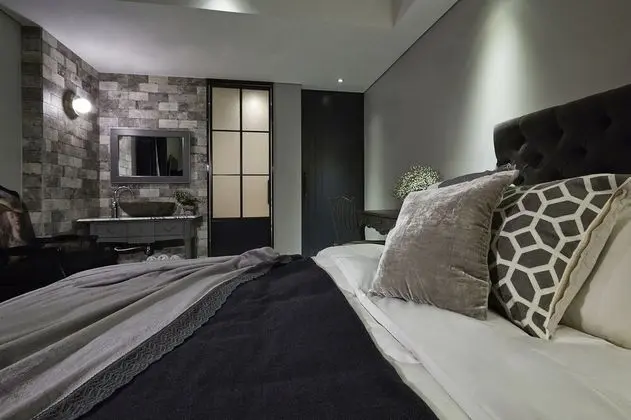 Deluxe Tek Büyük Yataklı Oda, Sigara İçilebilir