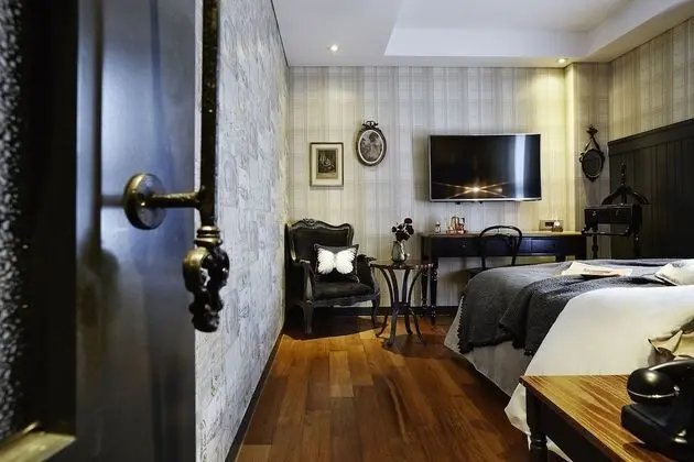 Deluxe Tek Büyük Yataklı Oda, Sigara İçilebilir