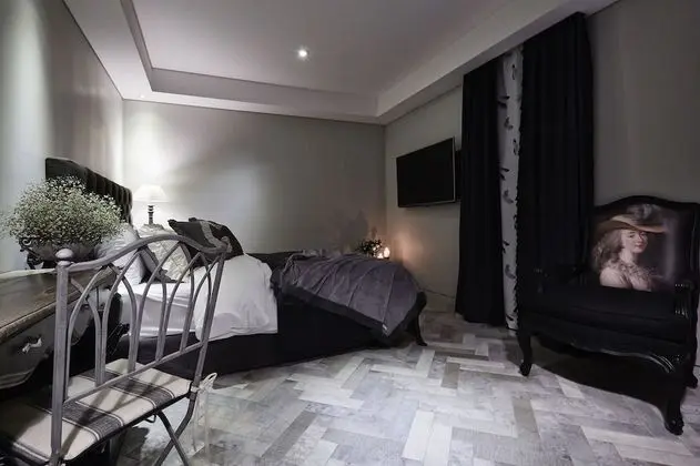 Deluxe Tek Büyük Yataklı Oda, Sigara İçilebilir