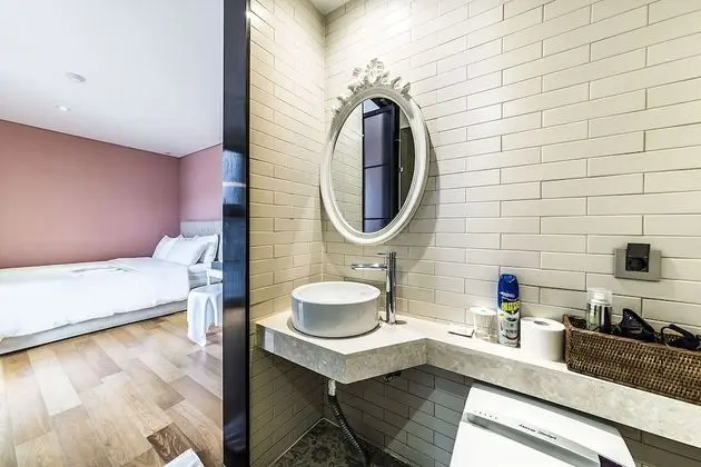 Deluxe Tek Büyük Yataklı Oda, Sigara İçilebilir