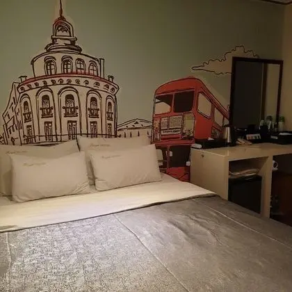 Basic Tek Büyük Yataklı Oda