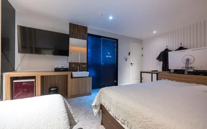 Oda (VIP (High-spec 2PC / Baggage Roll ava)