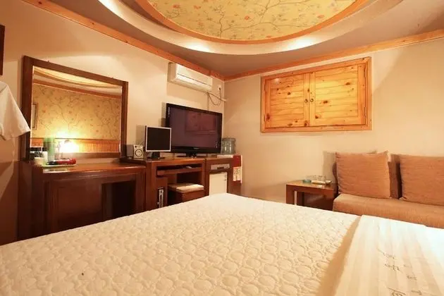 Oda (Standard Room)