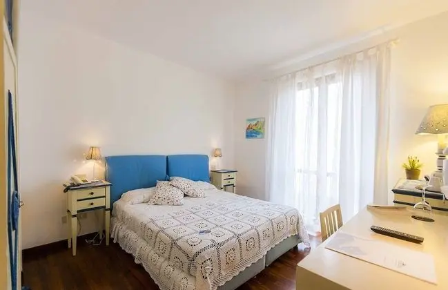 Standard Tek Büyük Yataklı Oda, Deniz Manzaralı