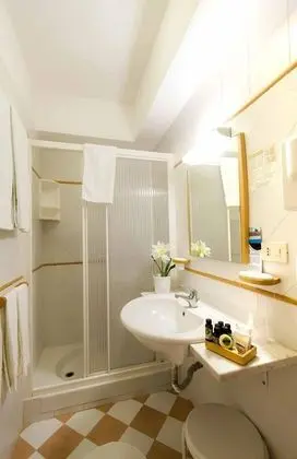 Standard Tek Büyük Yataklı Oda, Deniz Manzaralı