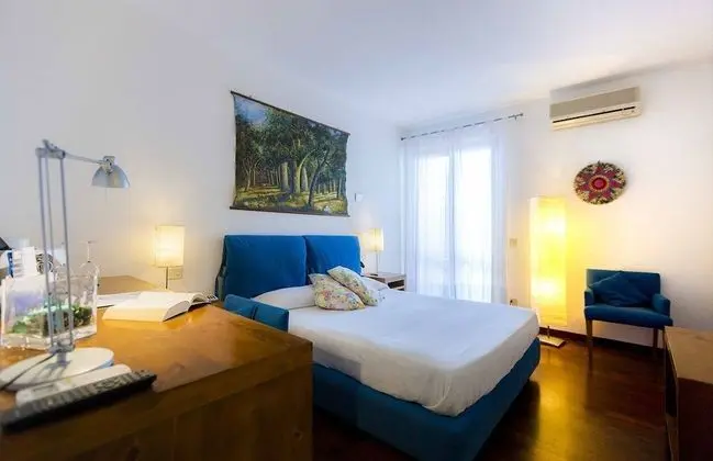 Superior Tek Büyük Yataklı Oda, Balkon, Deniz Manzaralı