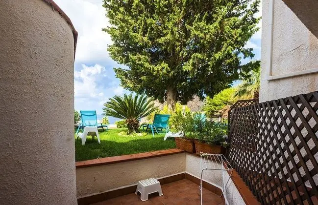 Superior Tek Büyük Yataklı Oda, Balkon, Deniz Manzaralı