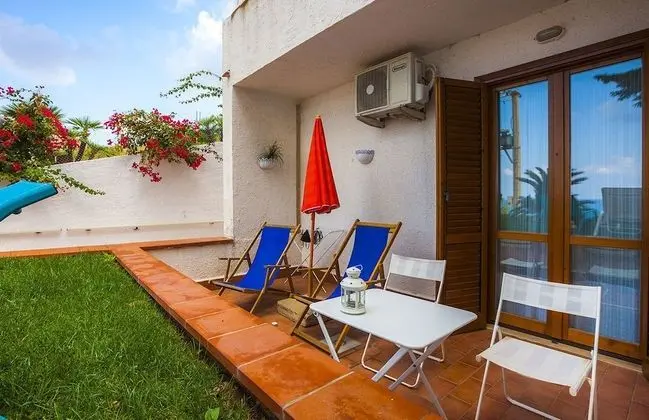 Superior Tek Büyük Yataklı Oda, Balkon, Deniz Manzaralı