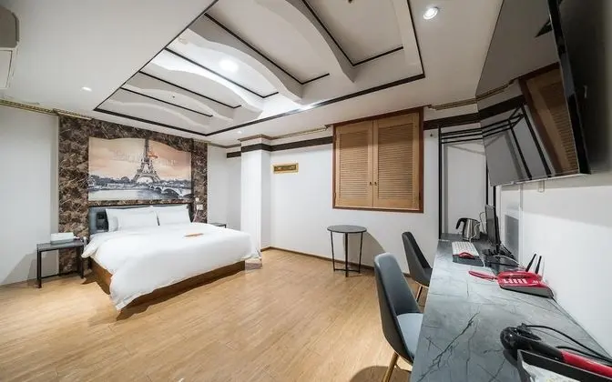 Oda (Deluxe A-type (spacious room hot wate)