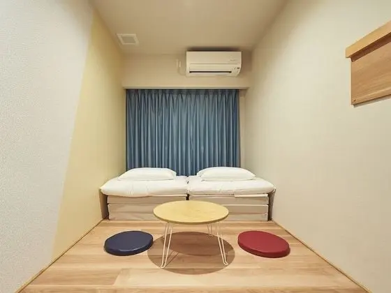 İki Ayrı Yataklı Oda (with Shared Bathroom)