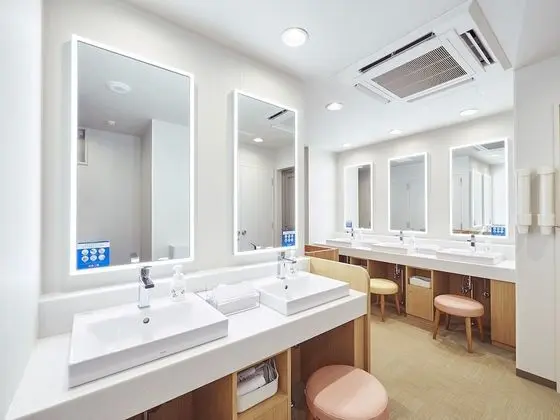 Tek Kişilik Oda, Sadece kadınlar için (with Shared Bathroom)