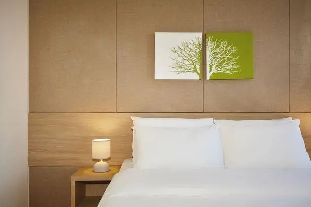 Standard Double Room+Netflix(Personal ID use)