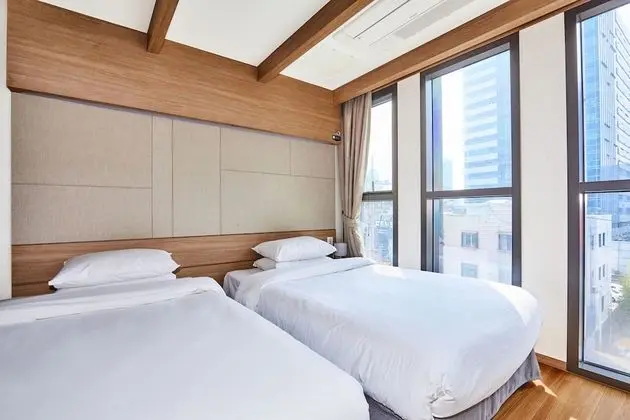 Standard Twin Room+Netflix(Personal ID use)