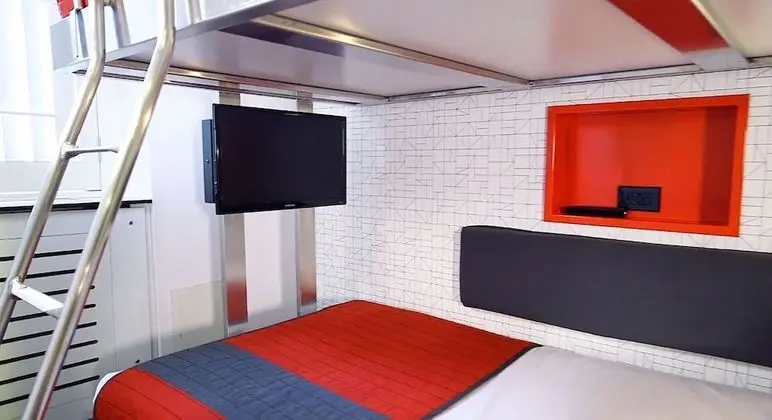 Oda, Ortak Banyo (Bunk Bed)