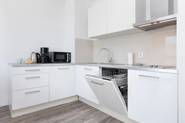 Apart Daire, 2 Yatak Odası, Balkon, Plaj Kenarı