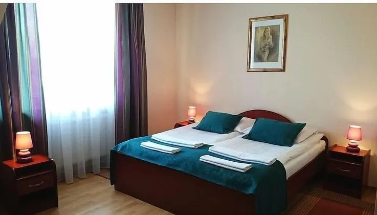 Comfort Tek Büyük Yataklı Oda