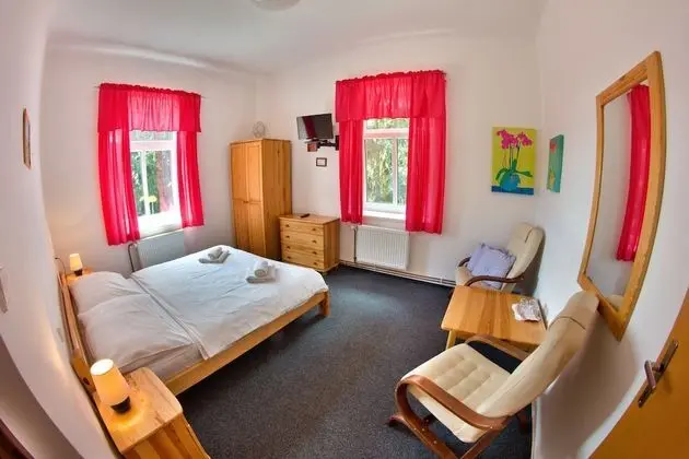 Tek Büyük Yataklı Oda