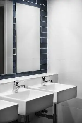 Ortak Ranzalı Oda, Karma Ranzalı Oda, Ortak Banyo